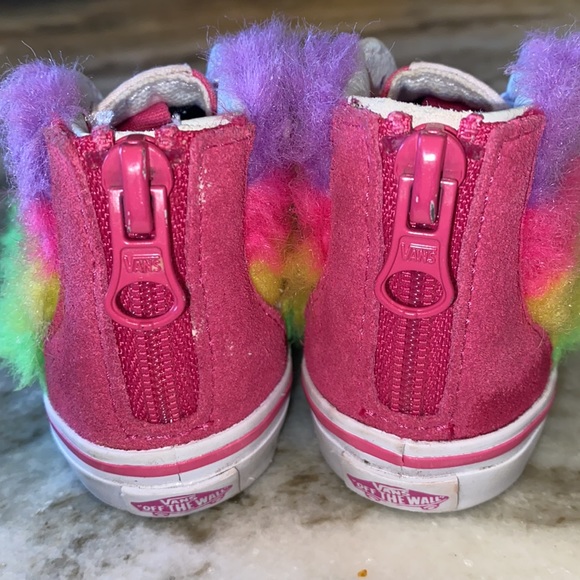 Toddler Vans pink high top with neon fur - Picture 3 of 4